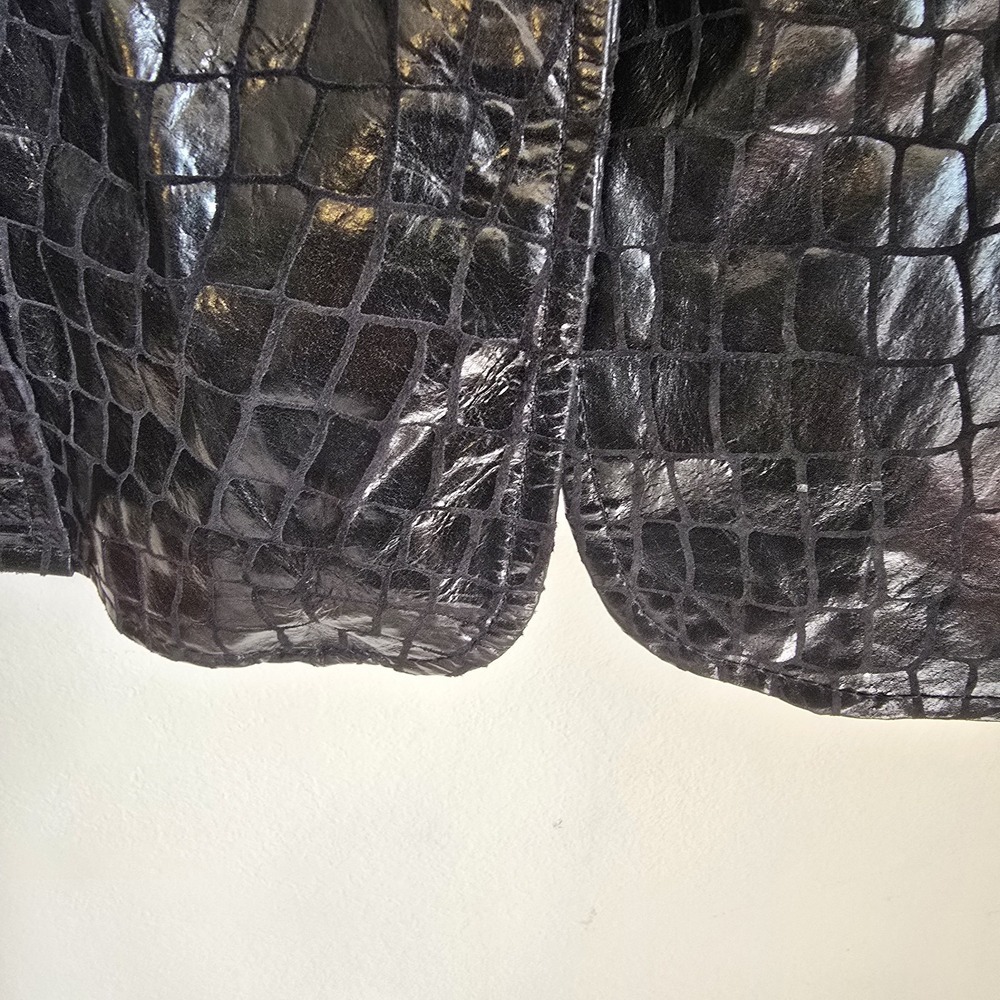 Vintage Neimam Marcus Y2K Faux Alligator Black Leather Jacket Size 12 - Picture 8 of 16